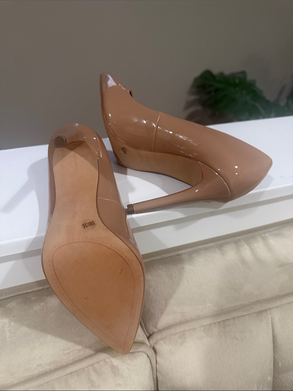 Jessica Simpson Nude Patent Pointed Toe Pumps - Blush Patent - Picture 3 of 4
